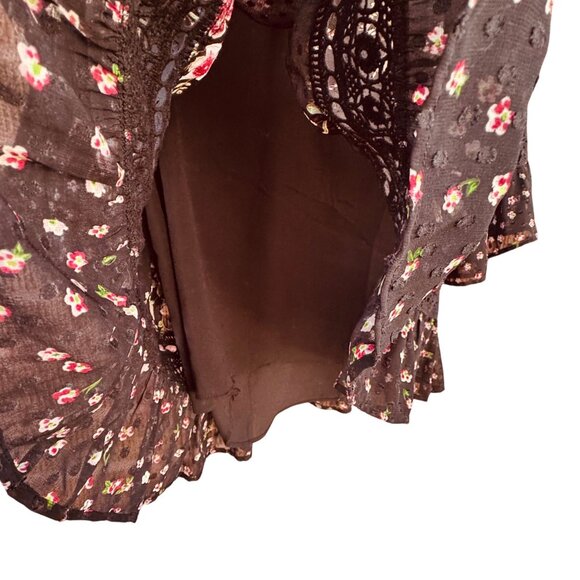 Maeve ANTHROPOLOGIE Small Floral Black Boho Top With Bell Sleeves & Crochet Trim - Picture 12 of 12
